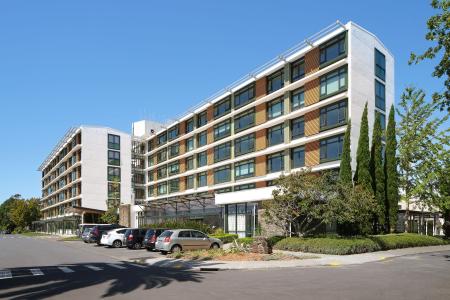 Litchfield Towers